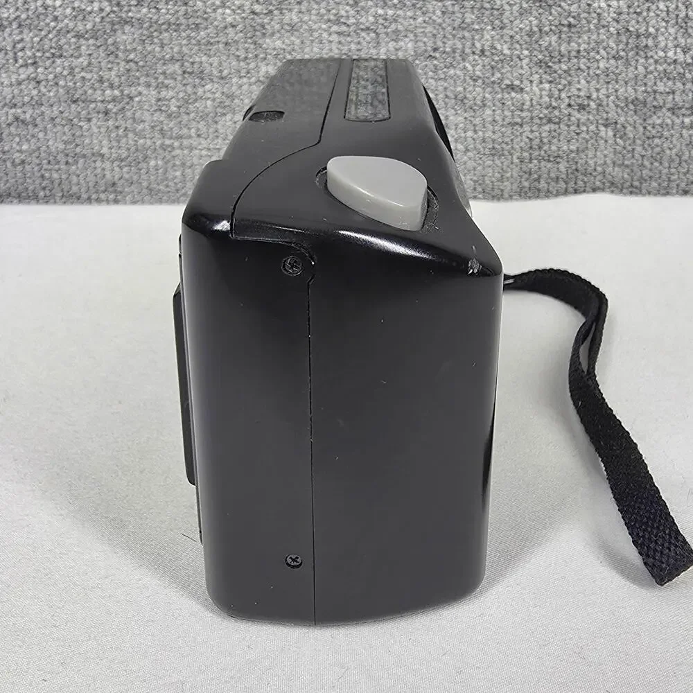 VIVITAR C3S MOTOR 35MM FILM CAMERA (EZ 35) BUILT-IN FLASH + MOTOR ADVANCE TESTED